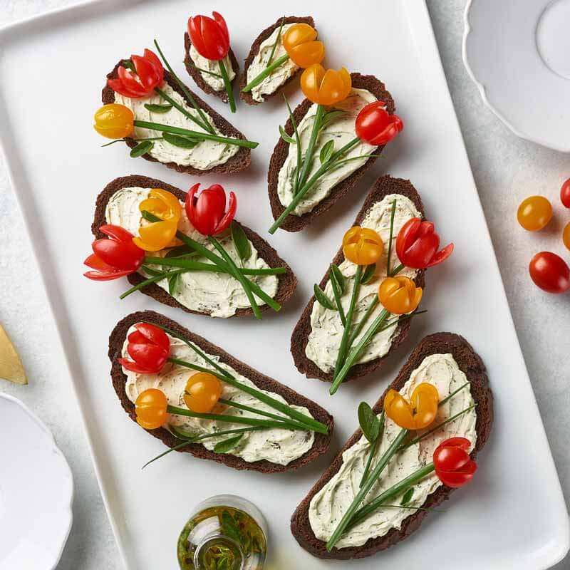 RECIPE: Tullibee's Heirloom tomato toast